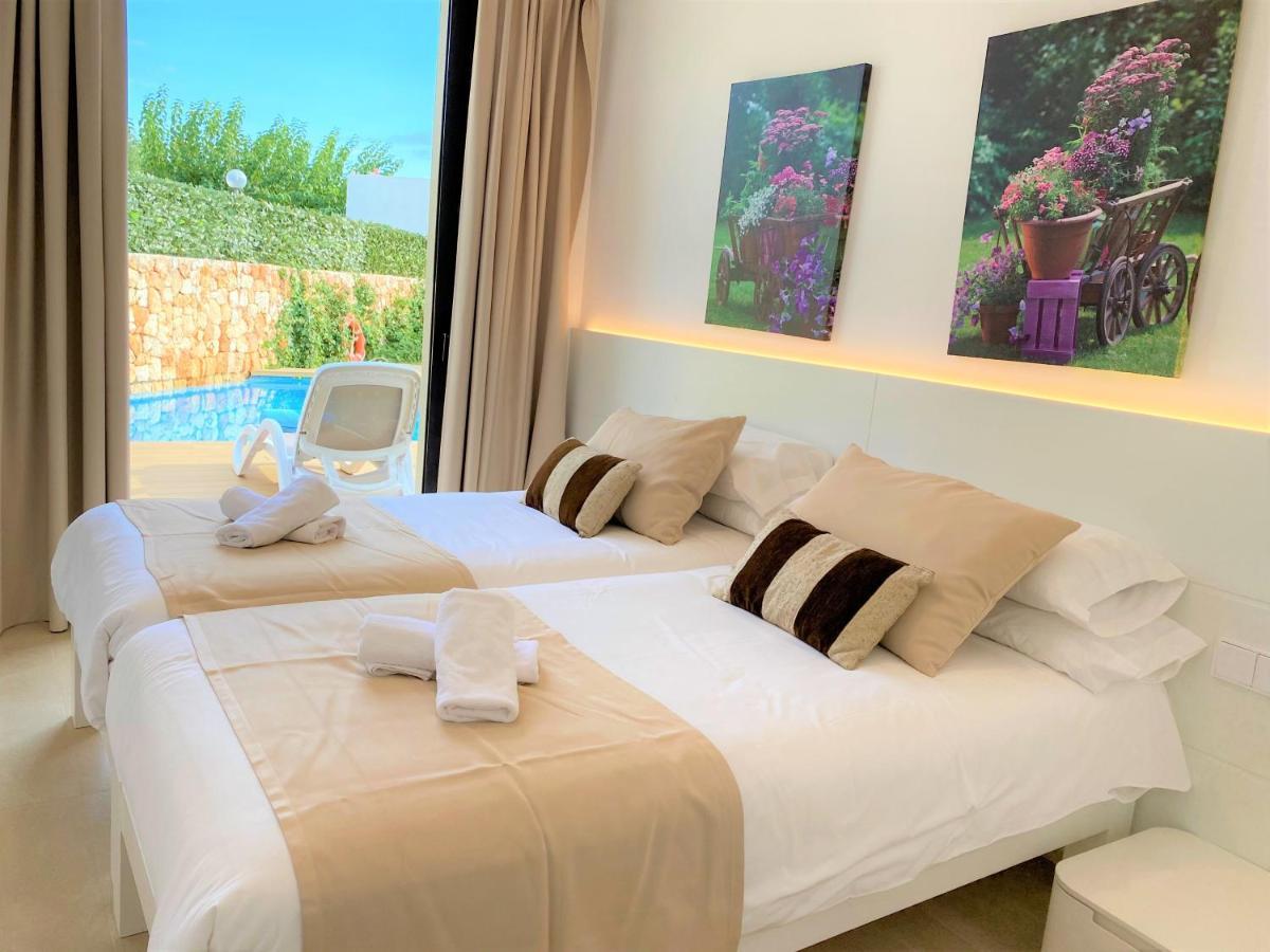Villa Lucia Cala'N Blanes  Buitenkant foto